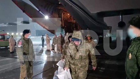 Освобожденные из украинского плена россияне прибыли в Подмосковье