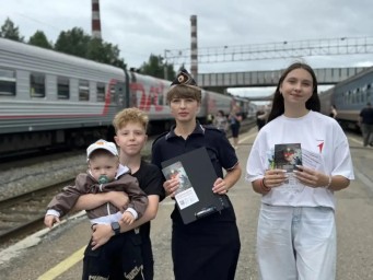 Безопасность на транспорте: рейд полиции и "Движения Первых"