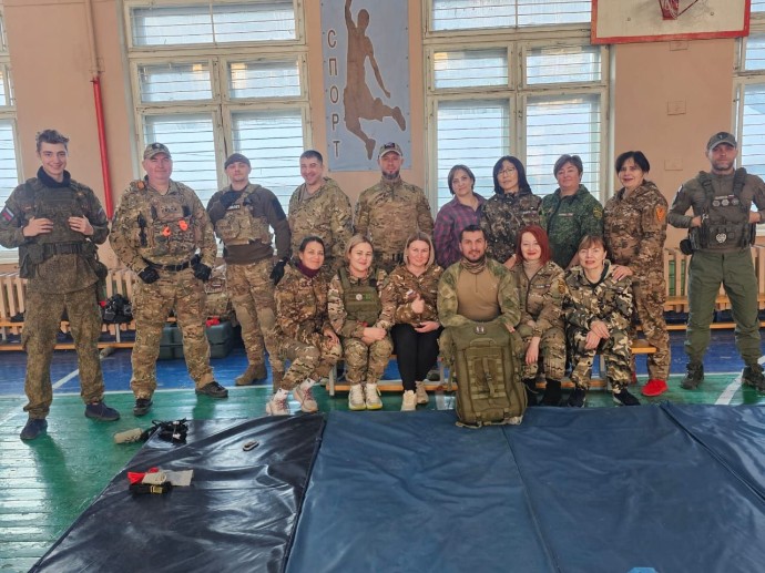 Тында: Женская Гвардия повышает навыки выживания Тында: Женская Гвардия повышает навыки выживания