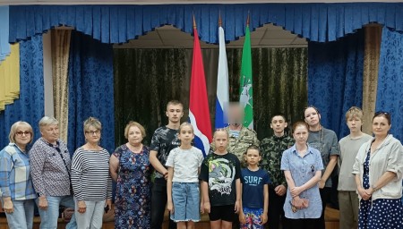 Тындинский округ: День ветеранов боевых действий и встреча с участником СВО.