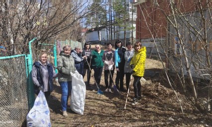 Третий субботник в рамках месячника чистоты и благоустройства прошел в Тынде