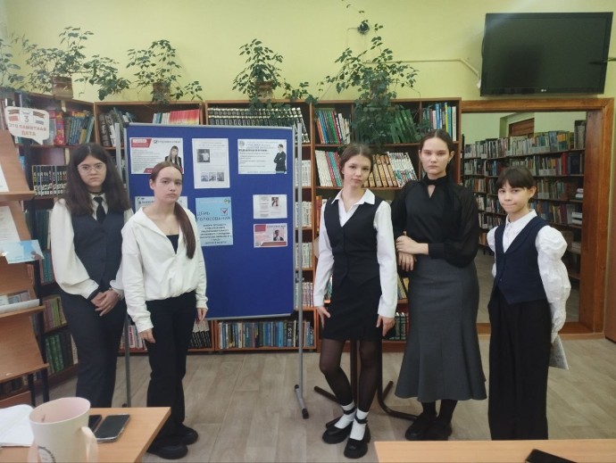 День Конституции: в гимназии №2 выбирают президента День Конституции: в гимназии №2 выбирают президента