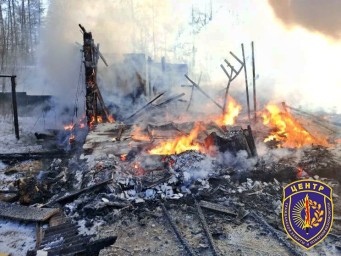 Тревожное утро в Усть-Нюкже: огонь не оставил шансов