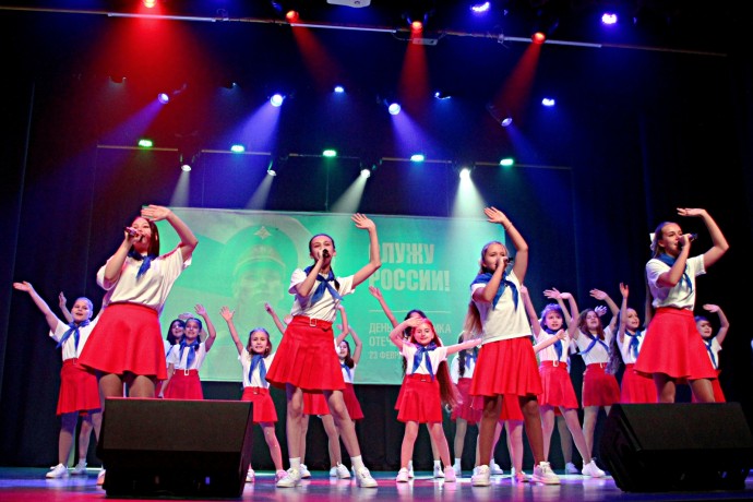 День защитника отечества в Тынде: Патриотический Концерт «Операция – Поздравление» День защитника отечества в Тынде: Патриотический Концерт «Операция – Поздравление»