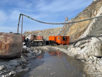 Поисково-спасательные работы на руднике «Пионер» в Амурской области продолжаются