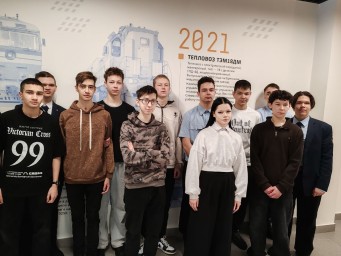 ​Будущие помощники машиниста тепловоза в Тынде приступили к изучению его устройства
