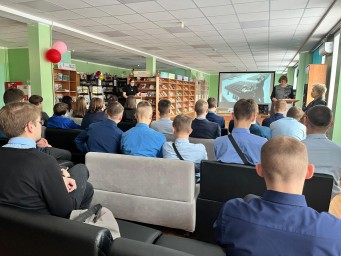 Информационный час «Парад надежды»