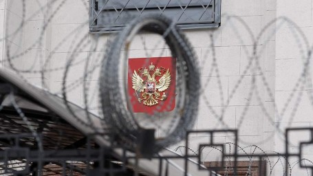 Reuters сообщило о продлении ЕС санкций против России на полгода