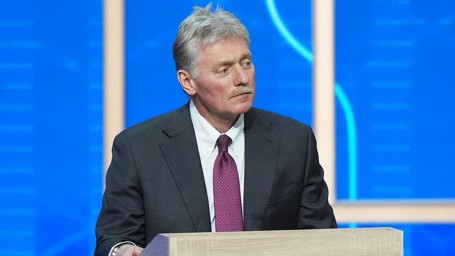 Песков назвал не подлежащим обсуждению местонахождение Путина в нынешних реалиях