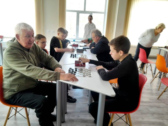 Праздничный шашечный турнир Праздничный шашечный турнир