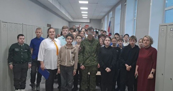 Встреча с героем СВО в Соловьёвской школе Встреча с героем СВО в Соловьёвской школе