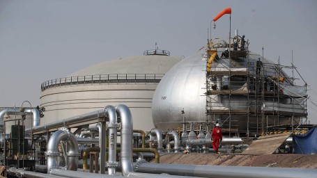 Необходимо, но достаточно: дорогая нефть может принести бюджету до 3,5 трлн рублей