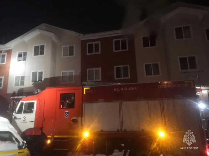 Пожар в Тынде: эвакуированы 14 человек. Пожар в Тынде: эвакуированы 14 человек.