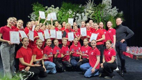 Ансамбль «Россияне» вернулся с победой в международном конкурсе-фестивале в Китае