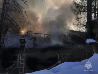 В Тынде огнеборцы ликвидировали пожар в жилом доме