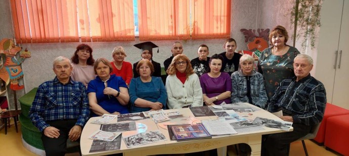 ​Жители поселка Юктали Тындинского округа познакомились с творчеством Григория Федосеева