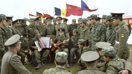 Армейский развод: как прекратил свое существование Варшавский договор