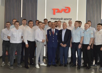 Тындинское подразделение ДВ УЦПК чествует ветеранов и отмечает День компании
