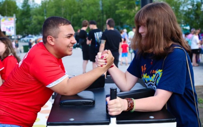 Нарек Согаян – «Волонтёр года – 2025» в БАмИЖТ Нарек Согаян – «Волонтёр года – 2025» в БАмИЖТ