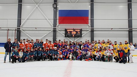 В ФОКе "Авангард" столицы БАМа состоялся турнира по хоккею с шайбой