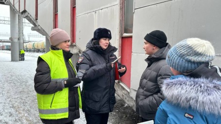 В Тынде полицейские привлекли к ответственности женщину, подвергшую опасности своих детей