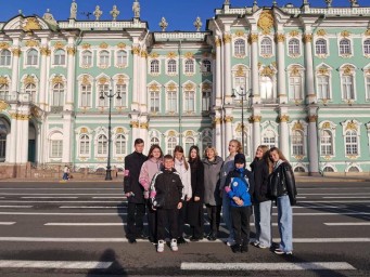 Амурские школьники посетили Санкт-Петербург