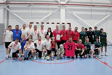 Чемпионат города по мини-футболу в Тынде: "Гилюй" - чемпион, "Олимп" - серебряный призер!