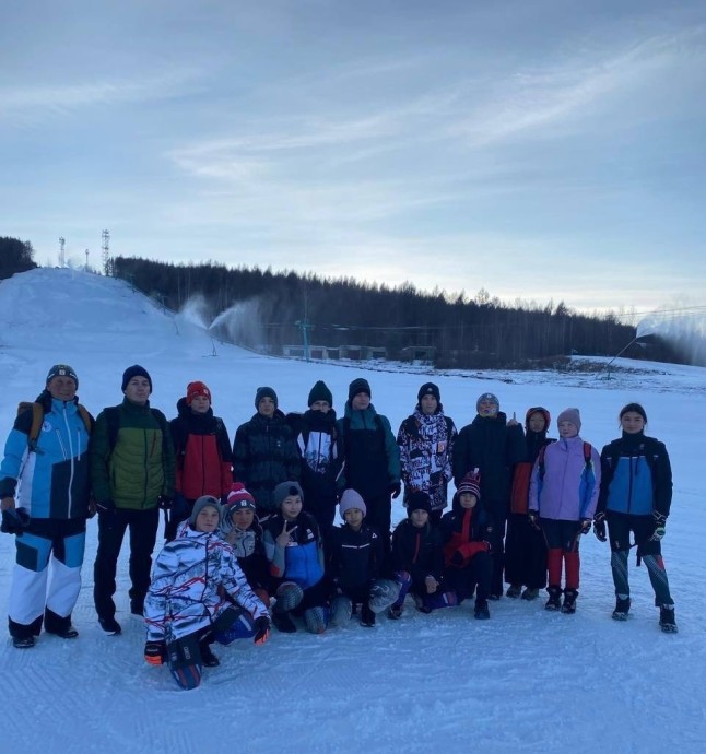 Спортшкола №1: подготовка к зимнему сезону в "Усть-Коралле" Спортшкола №1: подготовка к зимнему сезону в "Усть-Коралле"