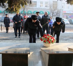 Имена двух бывших сотрудников ОВД Приамурья занесены на Мемориальный комплекс УМВД