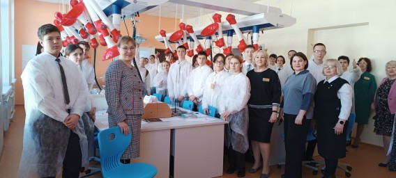 В Тынде с рабочим визитом побывала министр образования и науки Светлана Яковлева