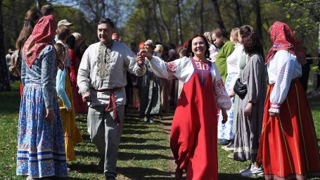 12 мая — Красная горка: история, традиции и запреты народного праздника