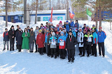 ​"Лыжня БАМа": Тында вновь собрала любителей лыжных гонок на марафонском старте!