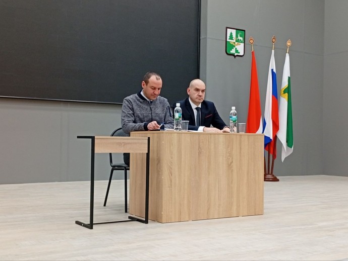 Конференция «Единой России» в Тынде: итоги года и планы на 2026 Конференция «Единой России» в Тынде: итоги года и планы на 2026