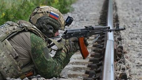 Минобороны России рассказало о подвигах военнослужащих ВС РФ в зоне спецоперации