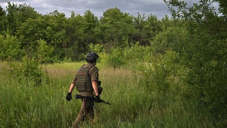 Минобороны РФ рассказало о подвигах российских военных в зоне спецоперации