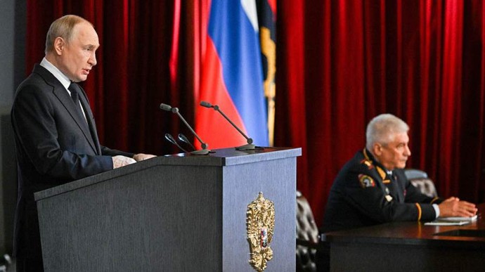 Путин выступил на ежегодном заседании коллегии МВД РФ. Главное Путин выступил на ежегодном заседании коллегии МВД РФ. Главное