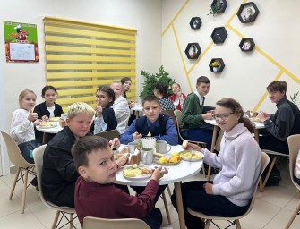 ​Еще 3 школьных кафе открылись в Тындинском округе