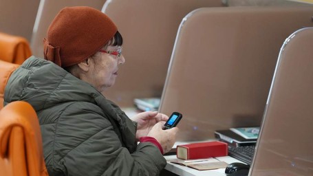 Пенсионеров предупредили о риске потерять доплаты из-за отсутствия заявления