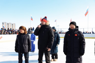 В Благовещенске торжественно открылся Международный российско-китайский фестиваль зимних видов спорт