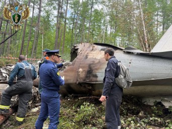 Ространснадзор взял на особый контроль устранение нарушений после крушения Ан-24