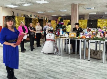 Выставка-ярмарка новогодних сувениров в Тынде