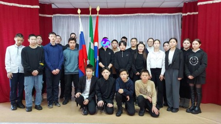 Усть- Нюкжинские школьники встретились с участником специальной военной операции.