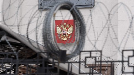 Семь бед — один пакет: в МИД РФ заявили об исчерпании потенциала санкций ЕС