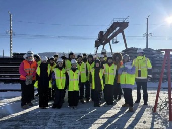 Моготская школа на ПМС-249: Взгляд в профессию