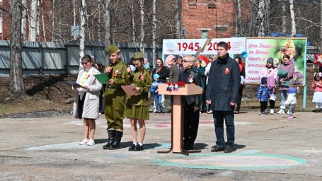 В Юкталинской школе открыли мемориальную доску Ечину Вячеславу Павловичу