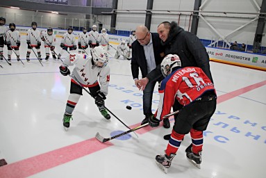 Ледовая битва юных талантов: Тында принимает Кубок Федерации Дальнего Востока!