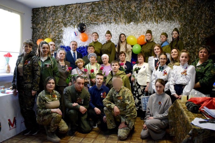 ​«К ним в детство ворвалась война...»