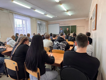 Живая память: диалог поколений в Амурском техническом колледже