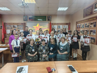 Память поколений: Конкурс чтецов "Строки, опалённые войной"