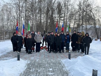 7 ноября: час памяти в библиотеке Тынды.